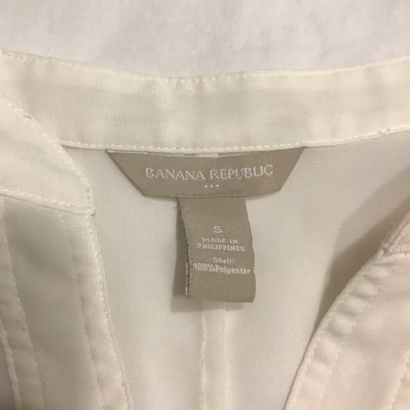 Banana Republic Ivory Sheer Short Sleeve Blouse - Picture 6 of 8